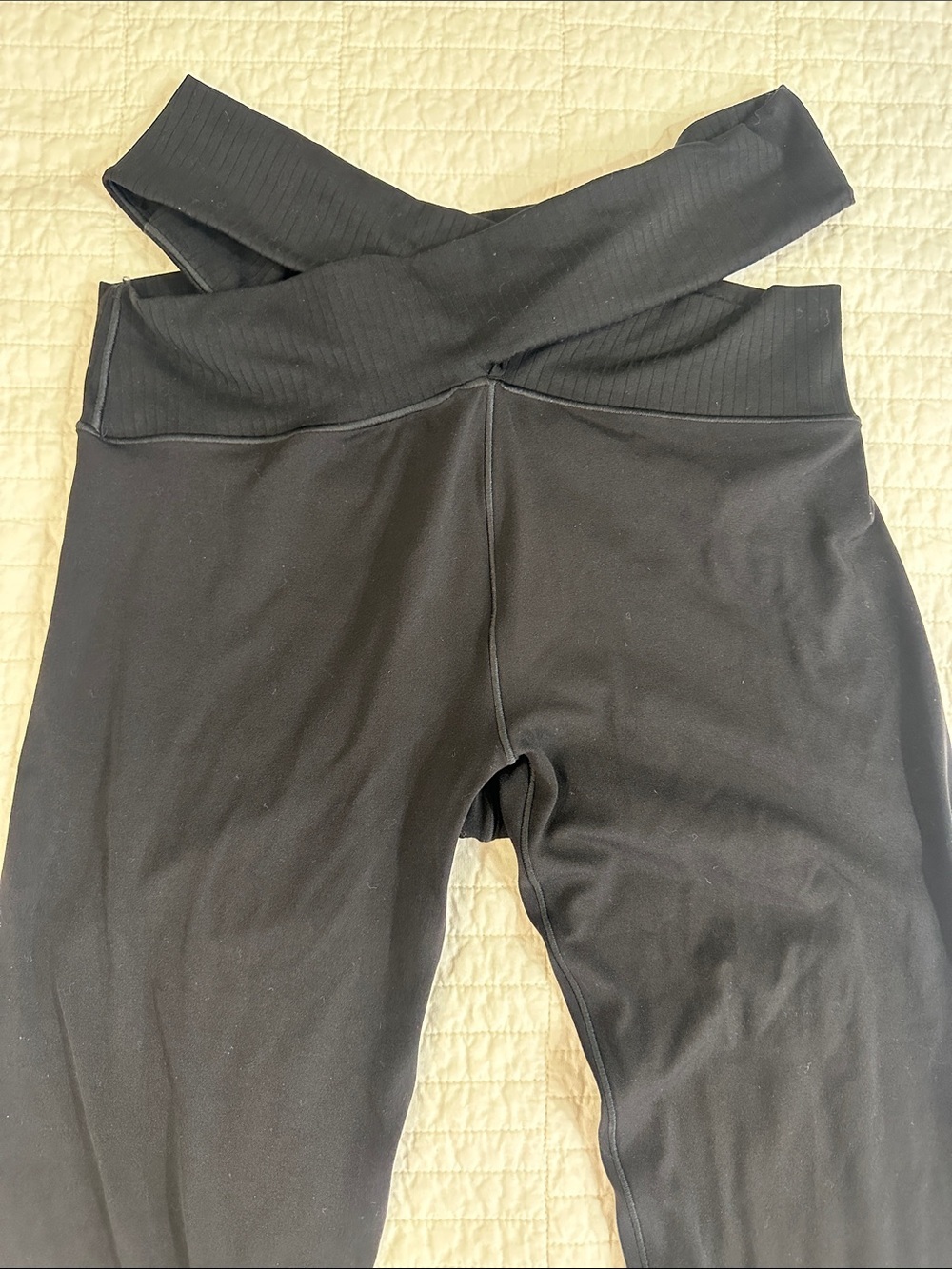 OFFLINE Aerie Small Cross Over Cut Out Waist Black Legging Strappy Waist Yoga - Picture 3 of 5